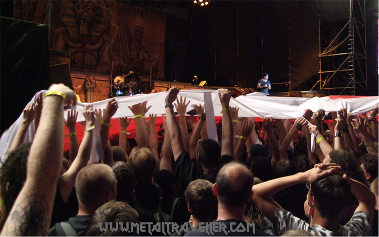 Iron Maiden polska flaga